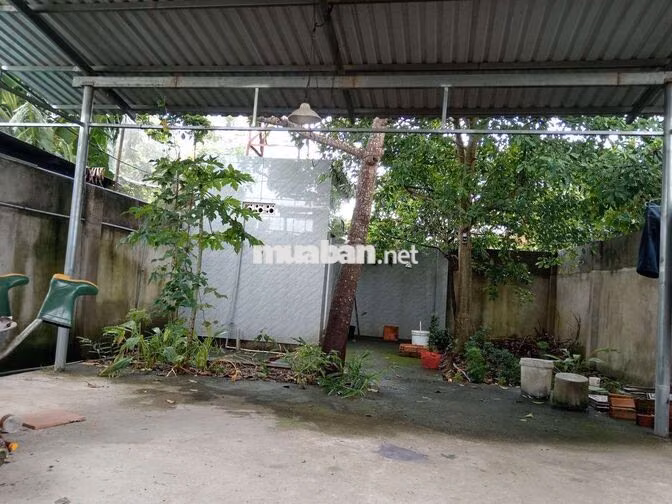 nhà cấp 4 rộng, đất 253m, 190m TC, chính chủ