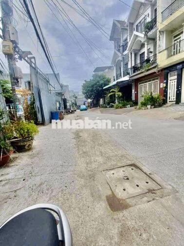 BÁN DÃY TRỌ 4 PHÒNG 70M2 - TÂN TẠO, BÌNH TÂN