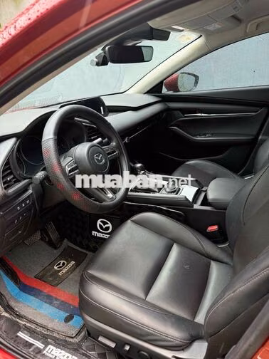 Mazda Mazda 3 Luxury 1.5 2024 Đỏ 20.637 km