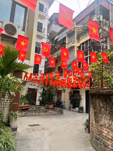 CHO THUÊ NHÀ NGUYÊN CĂN 3 TẦNG – ĐẦY ĐỦ NỘI THẤT – PHÙ HỢP HỘ GIA ĐÌNH