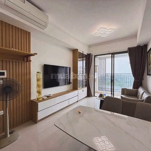 Căn góc!Nguyên Hồng 49m2 giá 1,960 tỷ ở liền SHR bank 80% thuê 14tr/th