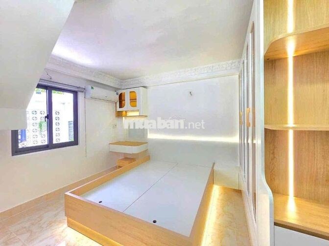 🔥🔥🔥nhà sổ hồng riêng mặt tiền hẻm gần đường Huỳnh Tấn Phát🔥🔥🔥