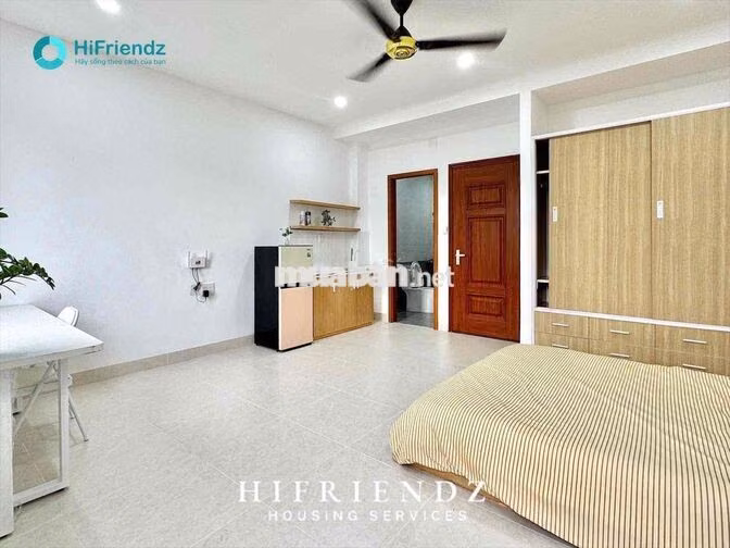 STUDIO MỚI KENG CỬA SỔ LỚN SIÊU THOÁNG SIÊU ĐẸP GẦN UEH CS N, VHU