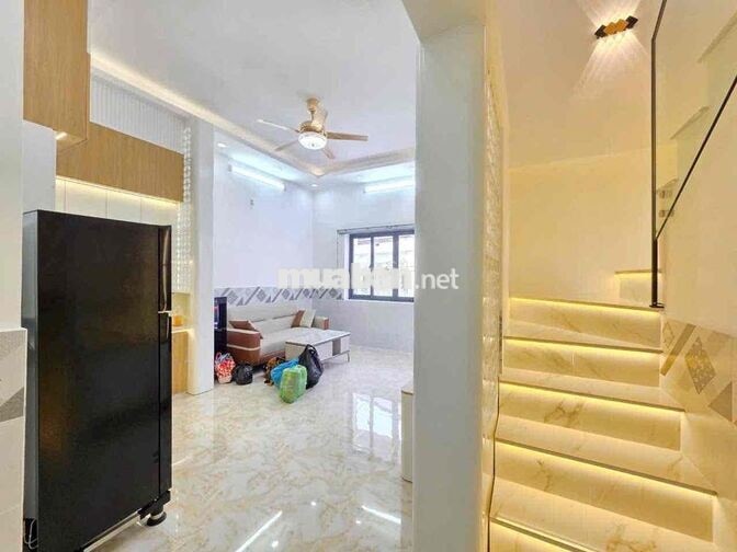 🔥🔥🔥nhà sổ hồng riêng mặt tiền hẻm gần đường Huỳnh Tấn Phát🔥🔥🔥