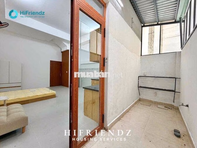 STUDIO MỚI KENG CỬA SỔ LỚN SIÊU THOÁNG SIÊU ĐẸP GẦN UEH CS N, VHU