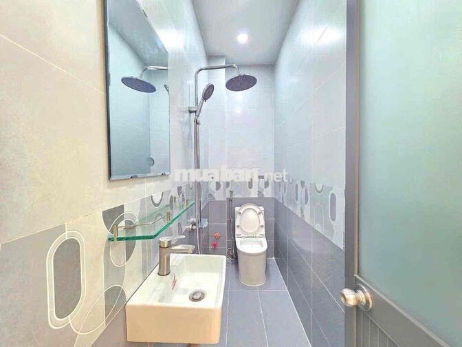 🔥🔥🔥nhà sổ hồng riêng mặt tiền hẻm gần đường Huỳnh Tấn Phát🔥🔥🔥