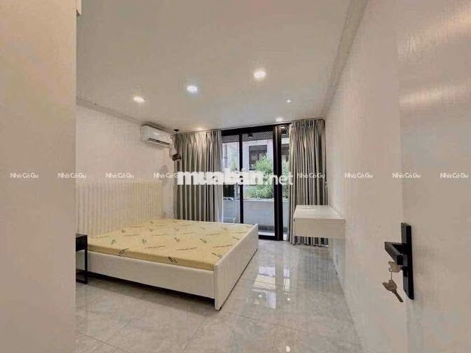 Bán nhà Mặt Tiền Cư xá Lữ Gia Q11 ,4x14m,4 tầng giá 15,5 tỷ