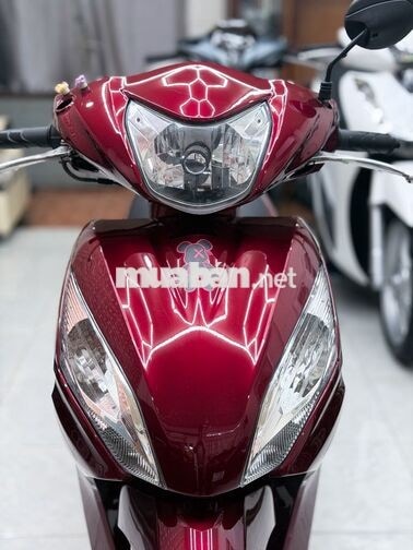 Honda Vision màu Đỏ