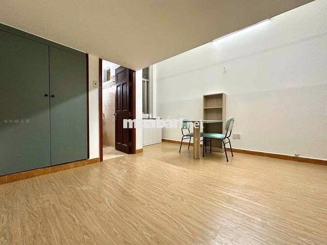 DUPLEX NGAY VÒNG XOAY HVT | PHÒNG TRỌ TÂN BÌNH