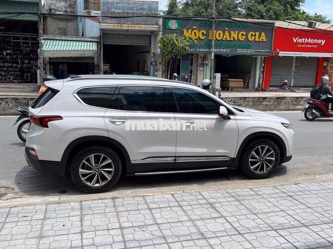 Hyundai Santafe 2020 máy dầu màu trắng