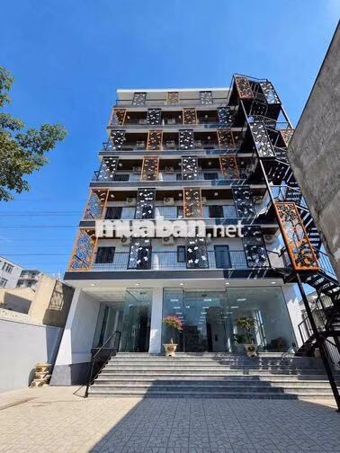 1PN TÁCH BẾP / STUDIO FULL NT GẦN BẾN XE Q8 THANG MÁY HẦM XE