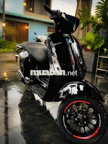 Piaggio Vespa Sprint Đen ABS 2018