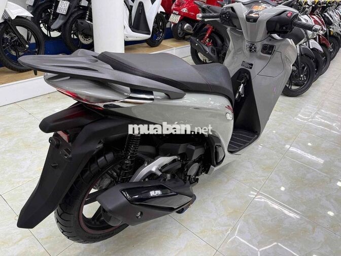 Honda SH 350i 2022 Xám Thái Lan 8000 km