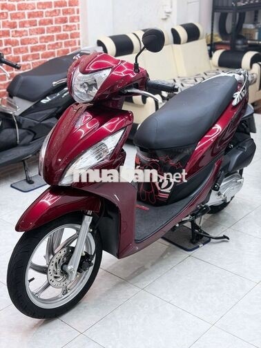 Honda Vision màu Đỏ