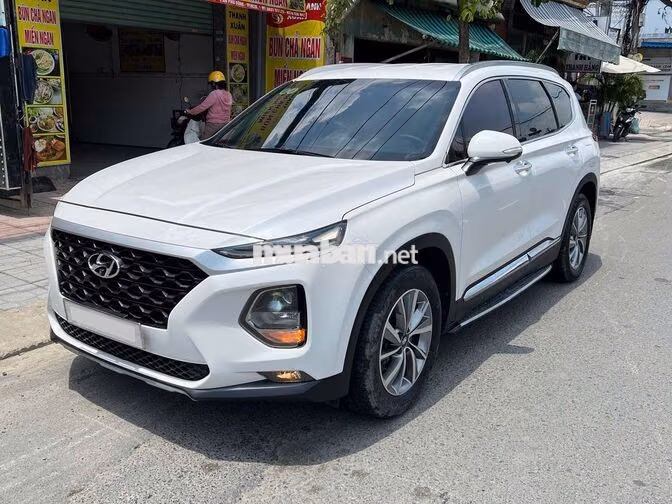 Hyundai Santafe 2020 máy dầu màu trắng