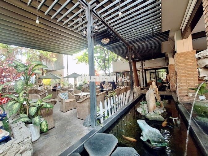 Cho thuê mặt bằng diện tích lớn mặt tiền Phan Văn Hớn 1000m2