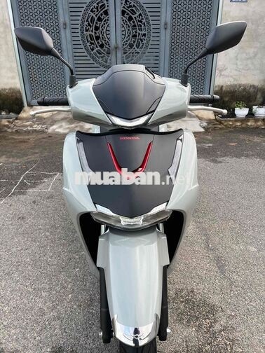 Honda SH160i ABS 2000 km Xám xi măng