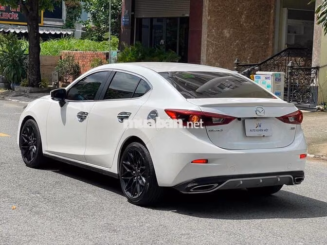 Mazda 3 2.0AT 2019 Trắng 65.000 km