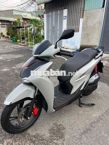 Honda SH160i ABS 2000 km Xám xi măng