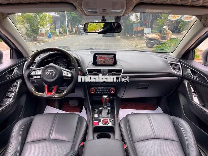 Mazda 3 2.0AT 2019 Trắng 65.000 km