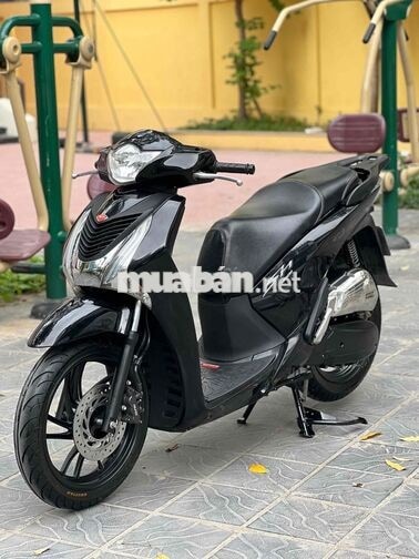 Honda SHi 125 2015 . Xe cực đẹp bao zin.1 chủ mới