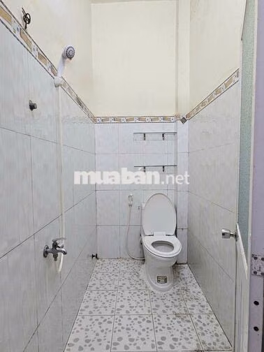 studio máy lạnh tầng trệt hẻm lớn xe tải tới tận nhà gần chợ thạch đà