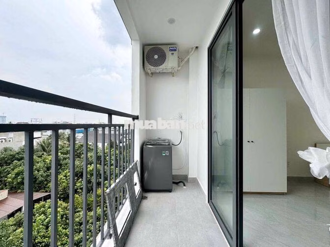 STUDIO BANCOL TÁCH BẾP NGAY NGUYỄN TẤT THÀNH Q12