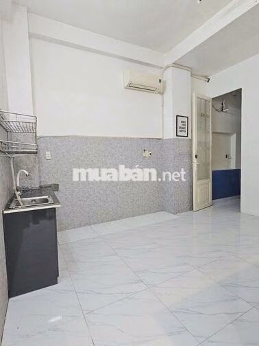 studio máy lạnh tầng trệt hẻm lớn xe tải tới tận nhà gần chợ thạch đà