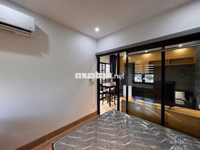 Căn hộ 1PN, mới xây, gần Vincom, ban công view hướng biển