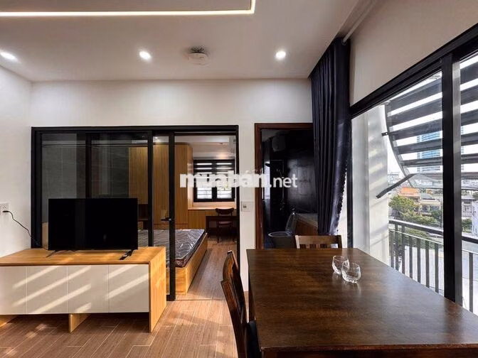 Căn hộ 1PN, mới xây, gần Vincom, ban công view hướng biển