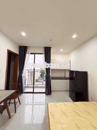 STUDIO BANCOL TÁCH BẾP NGAY NGUYỄN TẤT THÀNH Q12