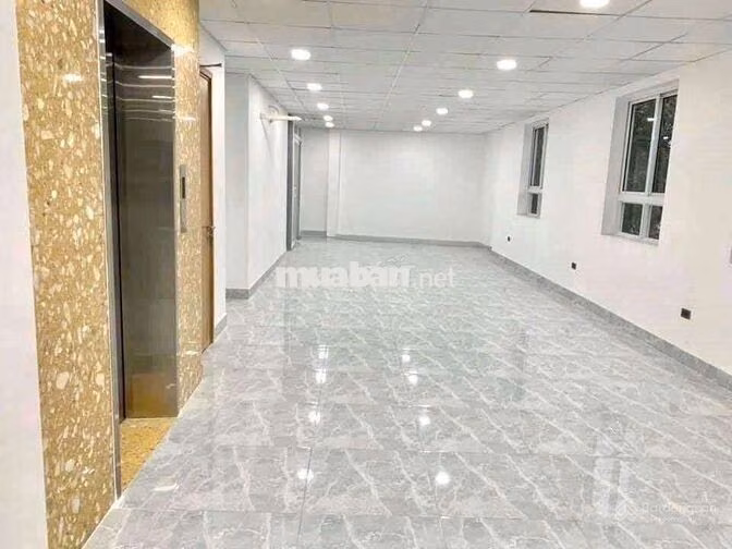 nhà mặt tiền nguyễn trọng tuyển, p1. dt 7x22m 1 hầm 5 lầu st. 