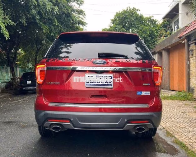 Ford Explorer 2.3L 2018  7 chỗ, bảo hành 2027