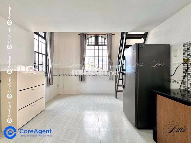 DUPLEX GÁC CAO FULL NỘI THẤT NGAY HÒA BÌNH - TÔ HIỆU - VHU 5P ĐI XE