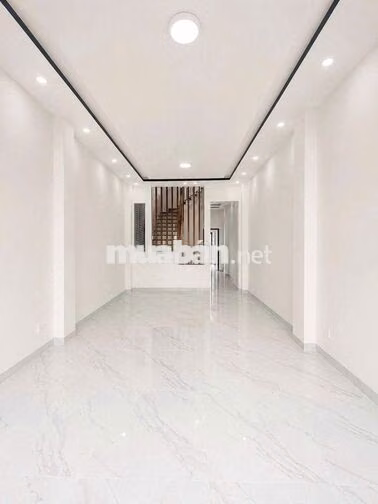 NHÀ ĐẸP GIÁ TỐT - 399A Sư Vạn Hạnh, P.12, Q.10 - 4 Tầng, DTSD 350m2