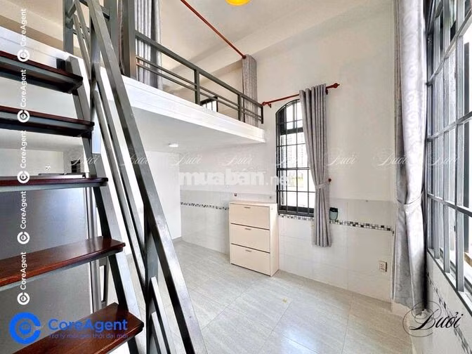 DUPLEX GÁC CAO FULL NỘI THẤT NGAY HÒA BÌNH - TÔ HIỆU - VHU 5P ĐI XE