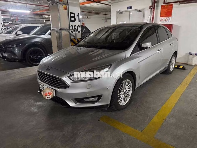 Ford Focus Titanium chính chủ