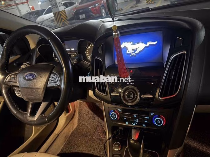 Ford Focus Titanium chính chủ