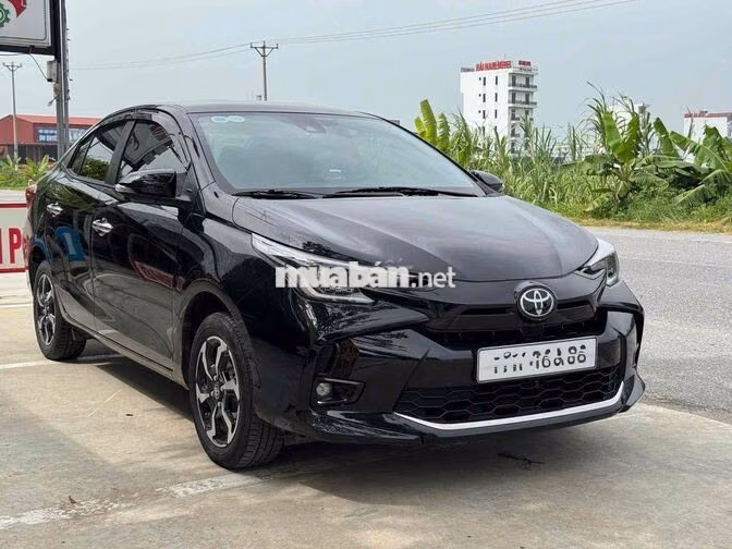 Toyota Vios G Đen 5 chỗ Da