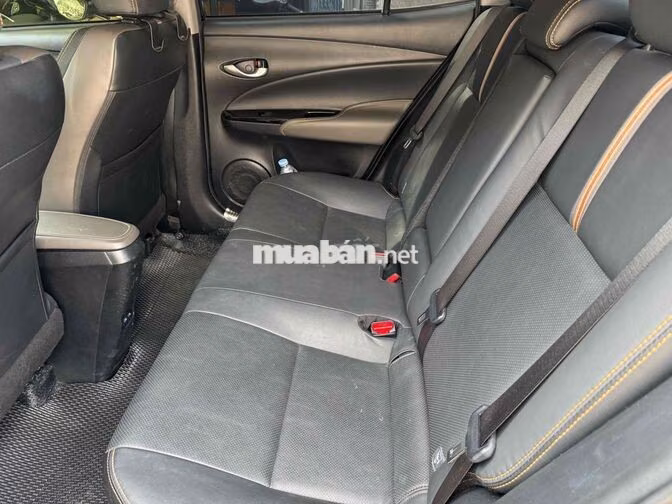 Toyota Vios G Đen 5 chỗ Da
