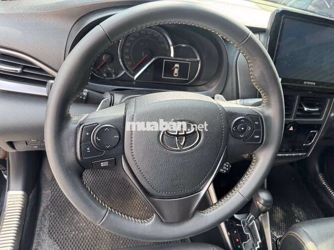 Toyota Vios G Đen 5 chỗ Da