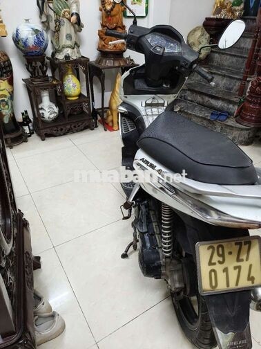 Honda Air Blade Trắng
