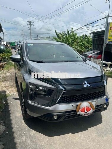 Xpander AT 2022 form dáng mới, dọn sẵn tiện nghi