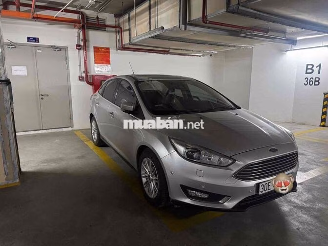 Ford Focus Titanium chính chủ