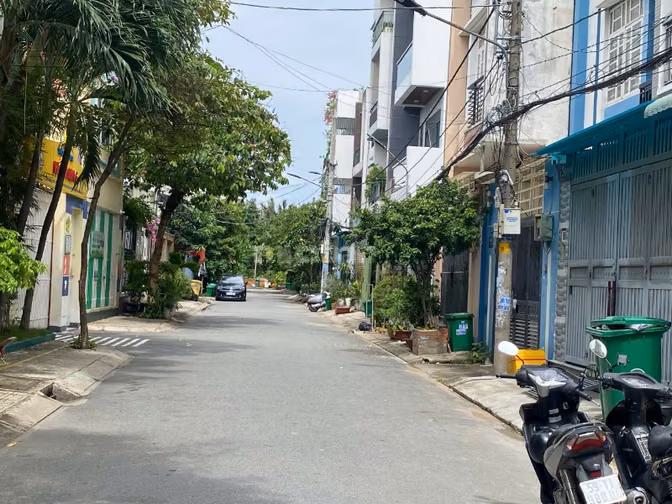 Bán nhà mới 5 Tầng 67m2 (4.6x14), Phường Hiệp Bình, TP.HCM