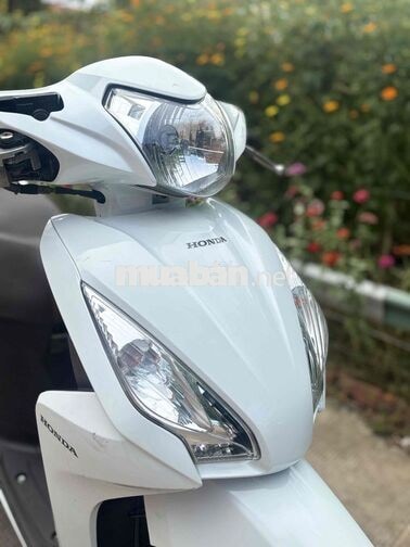 Honda Vision 2018 Trắng Tự động