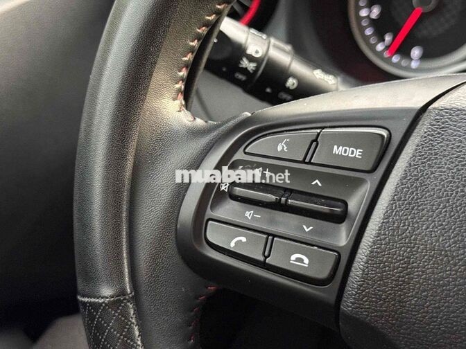 Hyundai i10 AT Hatchback Full 2023 Xanh 53.600 km