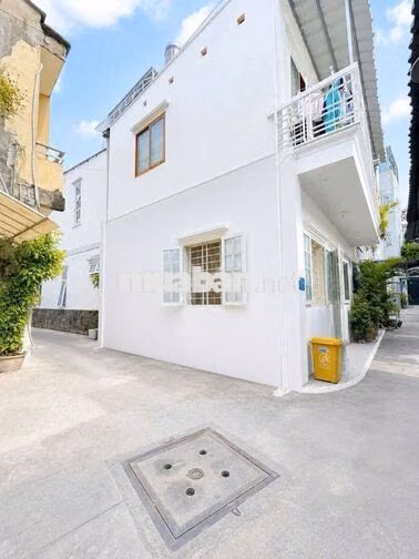 Nhà Lê Đức Thọ giao Nguyễn Oanh - 2 Tầng - 36m2 - 3,6 tỷ