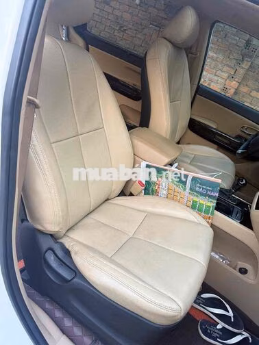 Kia Sedona 2018 Xăng Trắng