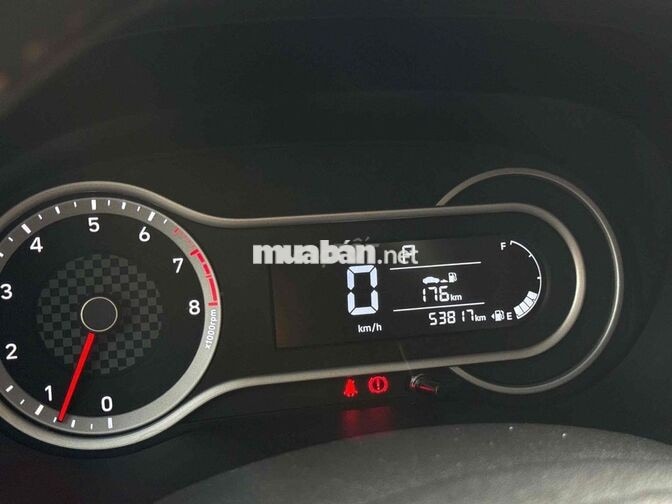 Hyundai i10 AT Hatchback Full 2023 Xanh 53.600 km